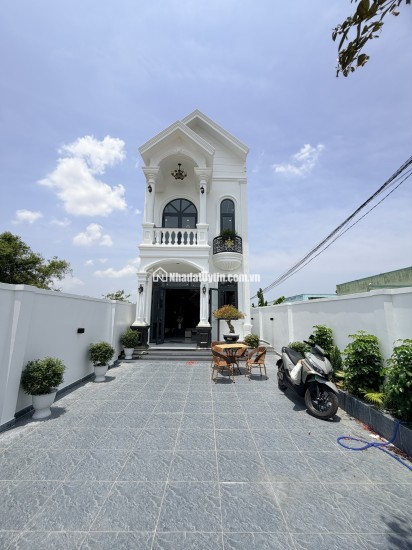 Villa vườn hiếm 6x33m ngay chợ Long Thượng – sân cực rộng, nhìn là mê. Giá full 4Ty250. SHR Hoàn Công